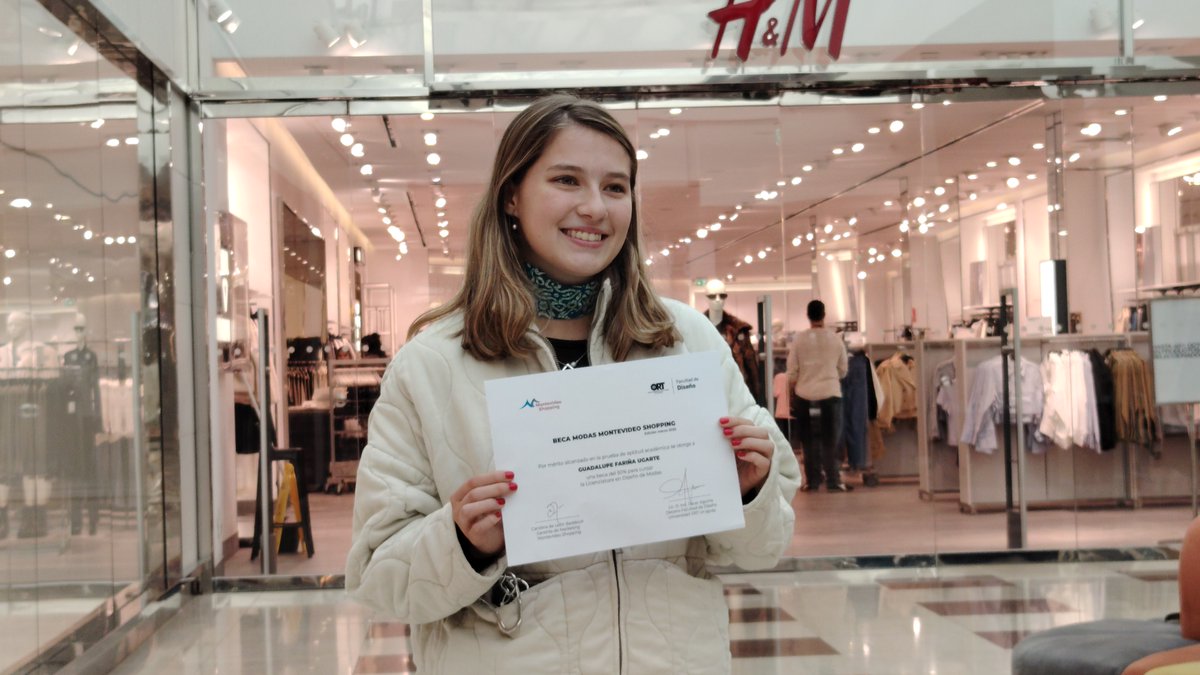 Universidad ORT Uruguay (@universidadort) on Twitter photo <a href="/Diseno_ORT/">Diseño ORT</a> <a href="/mvdshopping/">Montevideo Shopping</a> "La beca permite a los jóvenes transitar el mundo educativo con un sinfín de oportunidades".
🗣️ Lic. Oscar Aguirre, decano de la Facultad de <a href="/Diseno_ORT/">Diseño ORT</a>. <a href="/Diseno_ORT/">Diseño ORT</a> <a href="/mvdshopping/">Montevideo Shopping</a> "La beca permite a los jóvenes transitar el mundo educativo con un sinfín de oportunidades".
🗣️ Lic. Oscar Aguirre, decano de la Facultad de <a href="/Diseno_ORT/">Diseño ORT</a>.