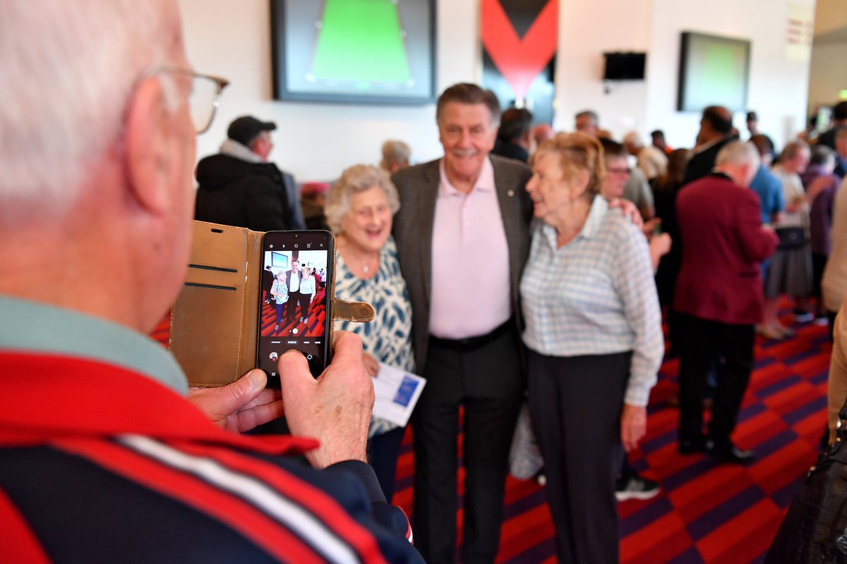 World Seniors Snooker Tour (@worldseniors) on Twitter photo Today is the annual 'Seniors of Sheffield Day'
Residents from the aging population in the city were invited along to meet some of the legends of the sport before enjoying the <a href="/jenningsbetinfo/">JenningsBet</a> World Seniors Snooker Championship action live on the baize!
#SeniorsSnooker Today is the annual 'Seniors of Sheffield Day'
Residents from the aging population in the city were invited along to meet some of the legends of the sport before enjoying the <a href="/jenningsbetinfo/">JenningsBet</a> World Seniors Snooker Championship action live on the baize!
#SeniorsSnooker