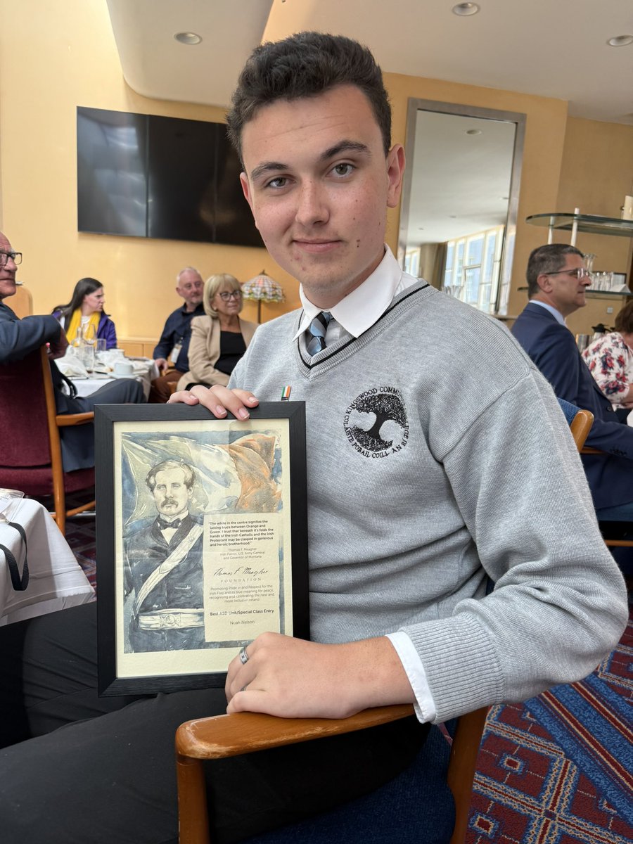 Oide Chloe tweet media