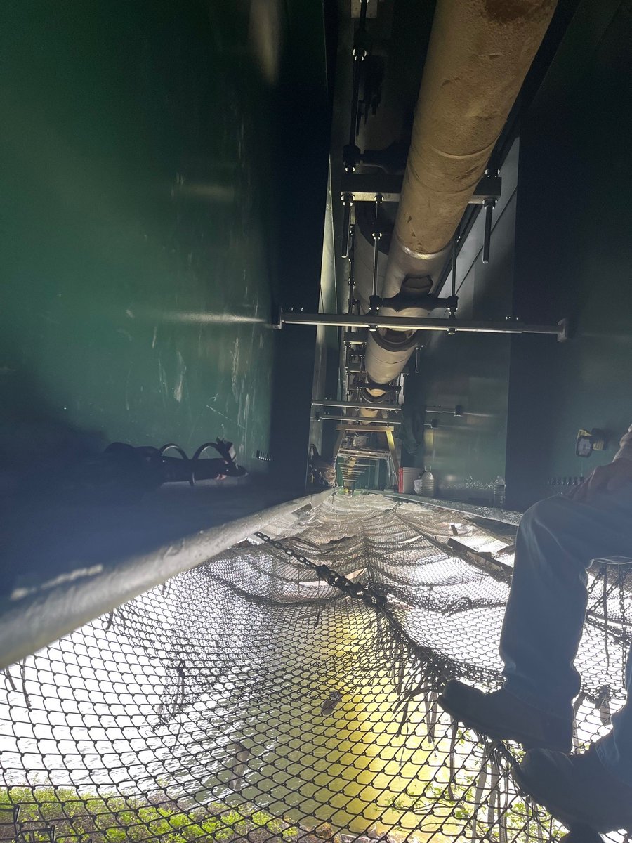 midstate_const's tweet image. Our bridge crew is hard at work beneath the structure, handling utility line upgrades to keep essential services running while improvements happen above. Tight spaces and high stakes. #BridgeWork #UtilityUpgrades #MidStateConstruction