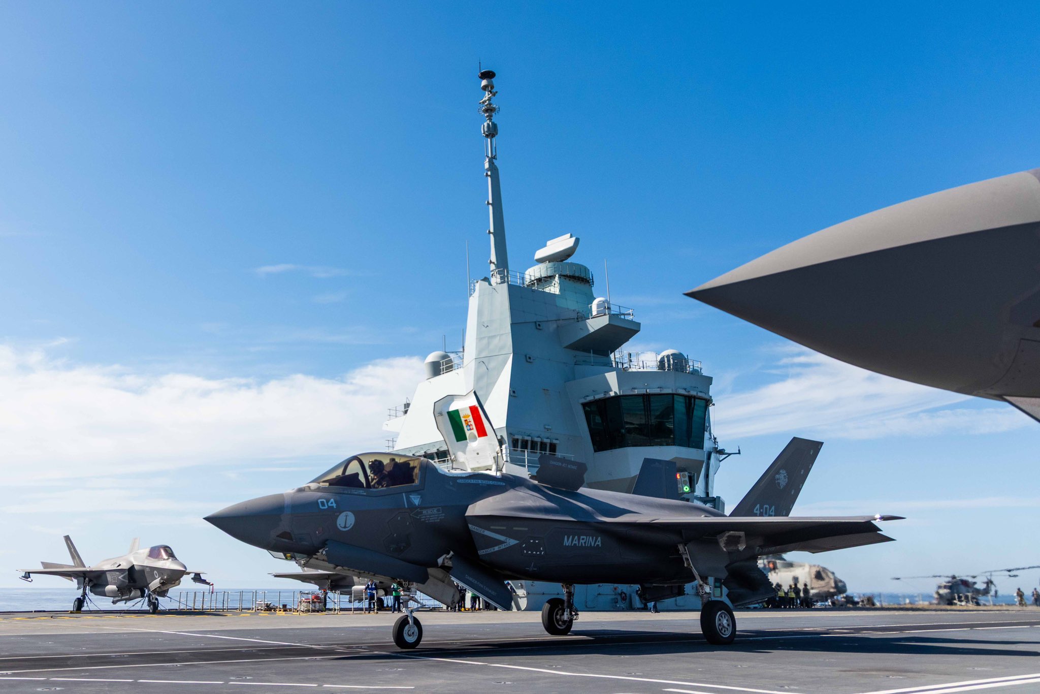 Gqg2uLQWcAAe_ms?format=jpg&name=large