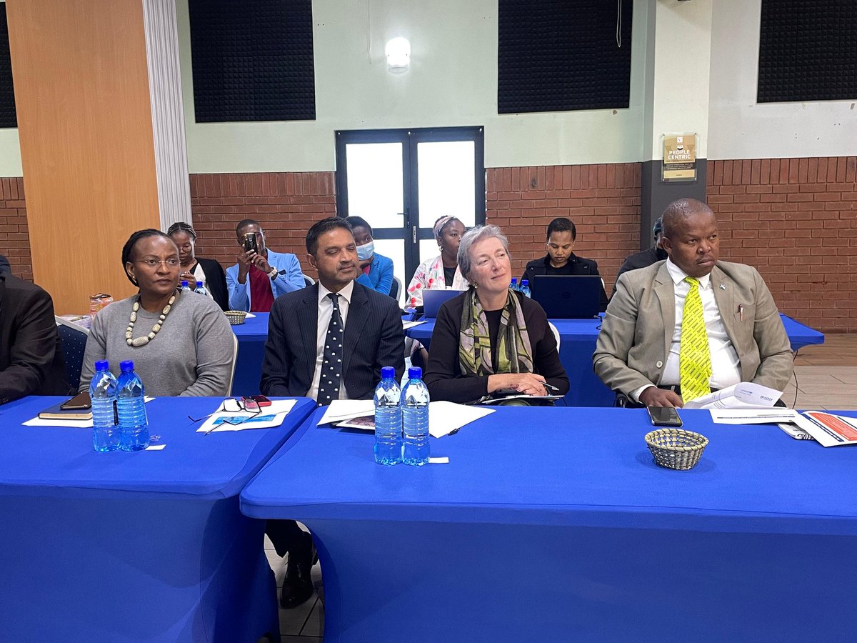 🚀 “The world is digital.. our education must be too!”
#MISALesotho intern Lerato Lebakae joined <a href="/EUinLesotho/">EU in Lesotho 🇪🇺</a> @UNICEFLesotho <a href="/IOMLesotho/">IOMLesotho</a>’s #YouthDialogue to demand digital literacy in schools.

📢 Youth are leading the charge. Will policymakers listen?

#Lesotho