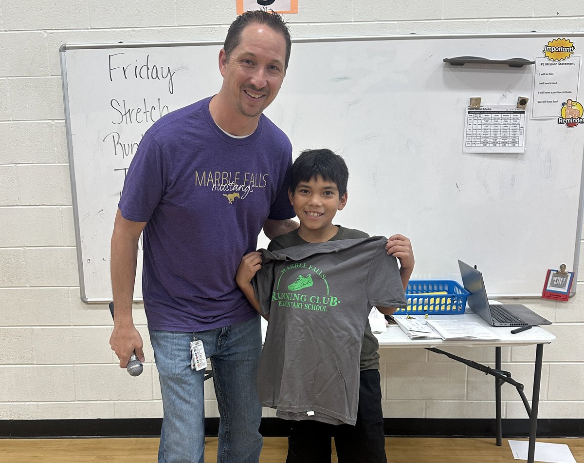 We have one more students that has reached Miler status through our weekly running club. Congratulations Damasio!