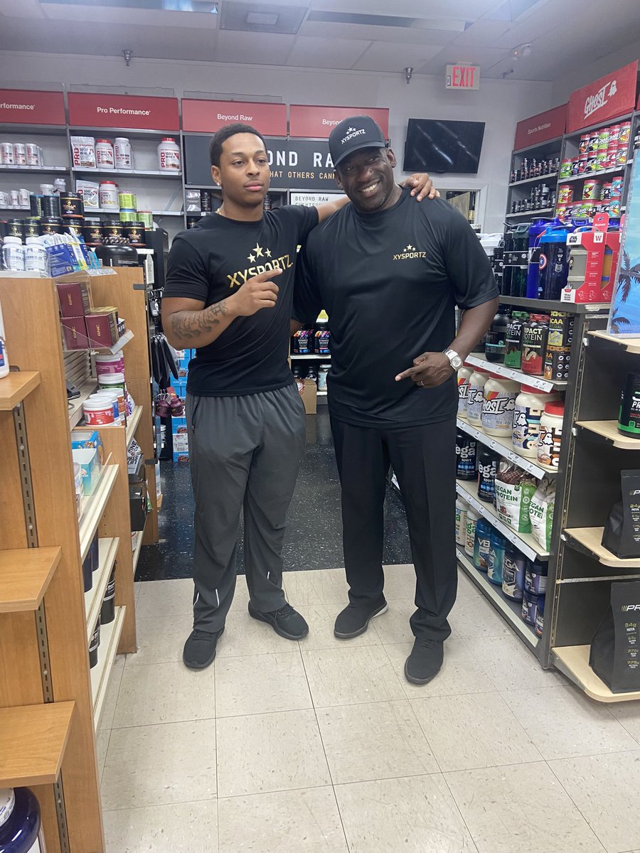 Big Ups‼️<a href="/UriahMaynard1/">Uriah “FLYGUY” Maynard</a> x <a href="/Excelspeed12/">Lo Wood</a> 
XYSPORTZ 🦾