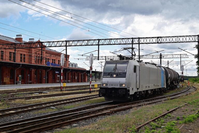 CTL Logistics planuje wynająć #lokomotywy wielosystemowe
intermodalnews.pl/2025/05/09/ctl…