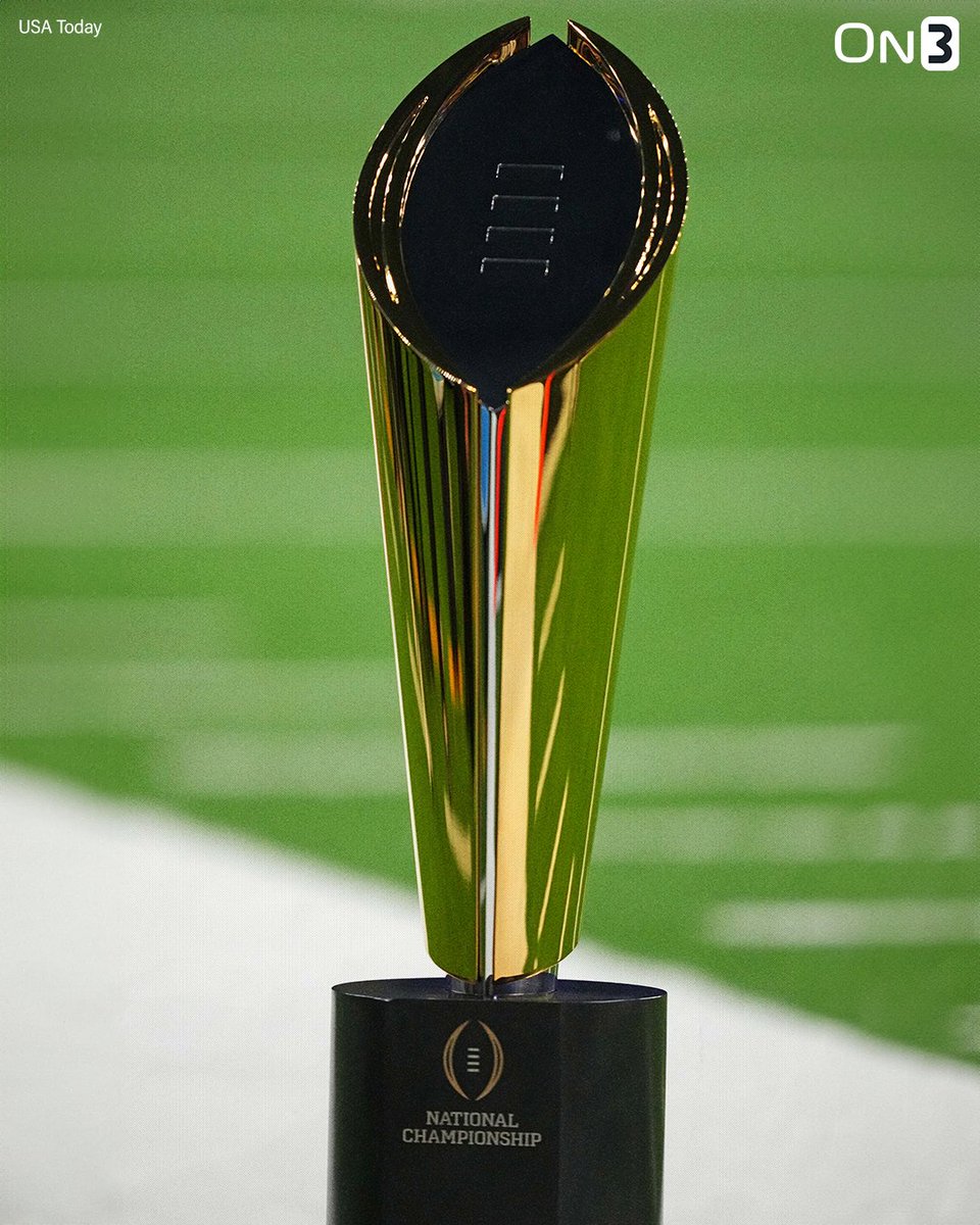 On3 (@on3sports) on Twitter photo REPORT: A 16-team College Football Playoff bracket is 'gaining support' in the Big Ten & SEC, per <a href="/RossDellenger/">Ross Dellenger</a>🏆
BIDS: 4 SEC, 4 B1G, 2 ACC, 2 B12, 1 G6, 3 at large
The Big Ten & SEC could have play-in games (3rd vs 6th 4th vs 5th)
on3.com/news/potential… REPORT: A 16-team College Football Playoff bracket is 'gaining support' in the Big Ten & SEC, per <a href="/RossDellenger/">Ross Dellenger</a>🏆
BIDS: 4 SEC, 4 B1G, 2 ACC, 2 B12, 1 G6, 3 at large
The Big Ten & SEC could have play-in games (3rd vs 6th 4th vs 5th)
on3.com/news/potential…