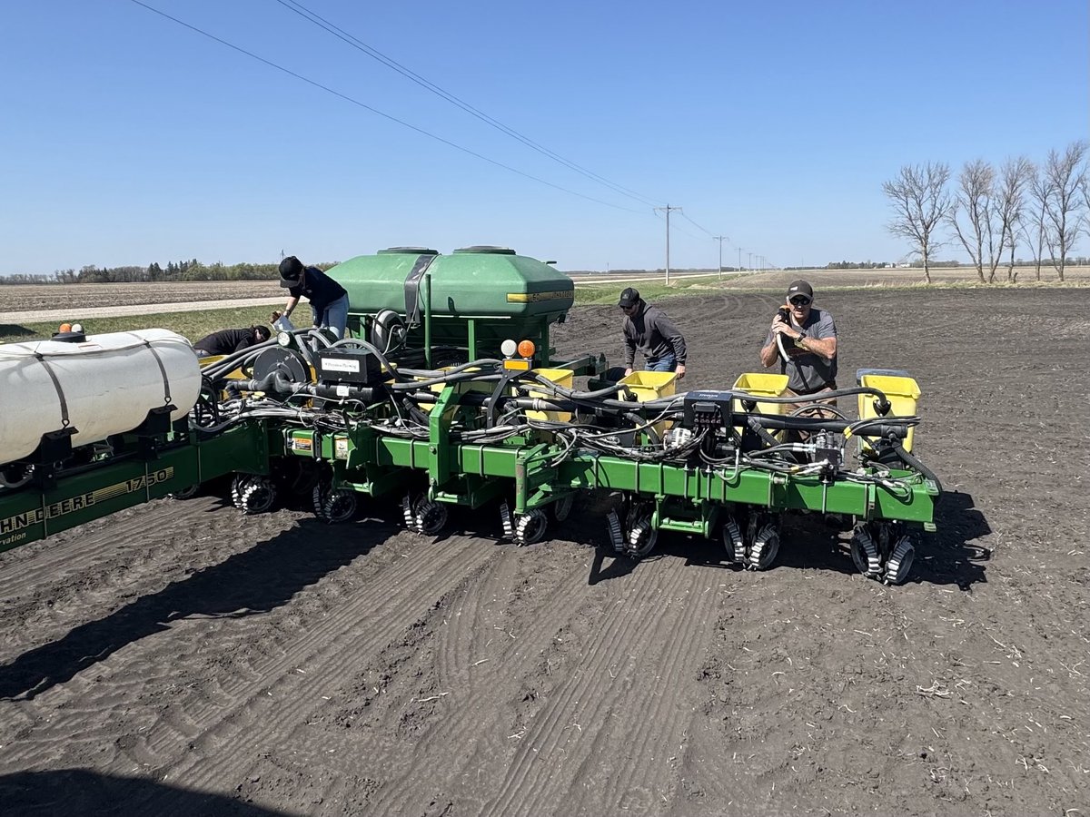 Murray Froebe (@agassizmur1) on Twitter photo <a href="/DEKALB_Canada/">DEKALB Canada</a> corn plots went in Wednesday with none other than the master Bruce Murray & crew helping to put them in. Tons of plot experience behind this guy! We look fwd to the results this fall. <a href="/AgassizSeedFarm/">Agassiz Seed Farm</a> <a href="/Bayer4CropsCA/">Crop Science Canada</a> <a href="/DEKALB_Canada/">DEKALB Canada</a> corn plots went in Wednesday with none other than the master Bruce Murray & crew helping to put them in. Tons of plot experience behind this guy! We look fwd to the results this fall. <a href="/AgassizSeedFarm/">Agassiz Seed Farm</a> <a href="/Bayer4CropsCA/">Crop Science Canada</a>