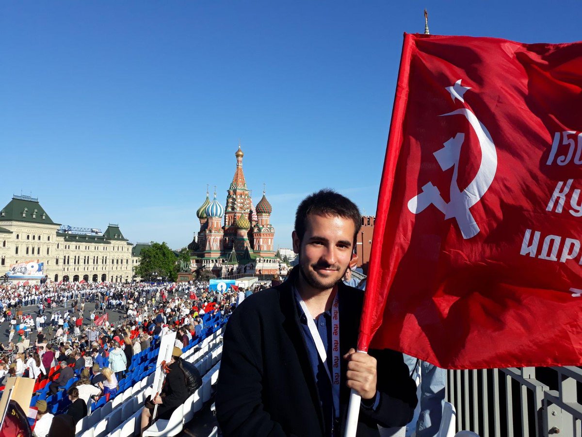 27 millones de soviéticos no murieron para que hoy se manipule su memoria. El 9 de mayo es del pueblo antifascista, no de gobiernos que hacen la guerra. 

Feliz Día de la Victoria ✊🏻