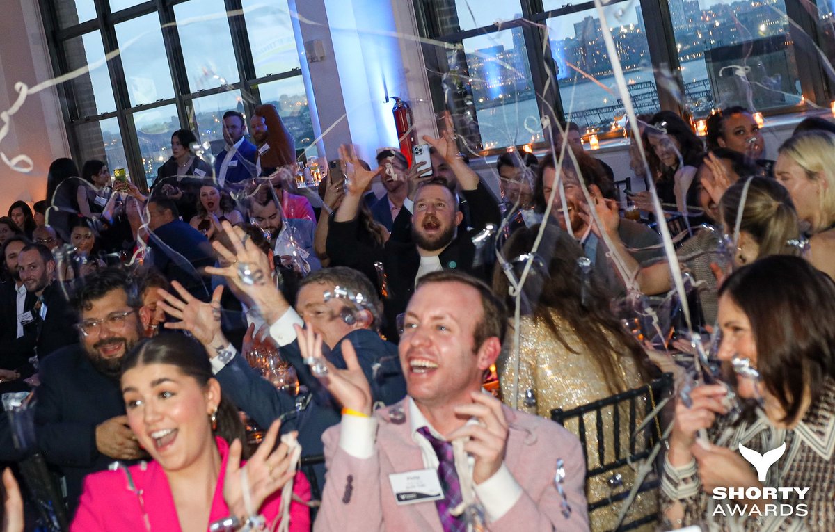 shortyawards's tweet image. The countdown is on for the 17th #ShortyAwards live show! 🎉

We’re taking over NYC on May 21 at Tribeca Rooftop + 360° to celebrate the most trailblazing work and brightest minds in digital.

Expect a star-studded lineup, the year's boldest work, and incredible networking with…