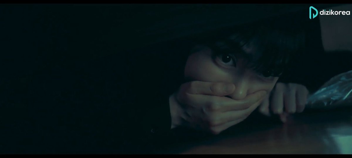 nayagaropopoo's tweet image. abi robot muymuş lan ne oldu ji wu niye bu kadar korkup şaşırdı aw ney o ayağındaki #StudyGroupEp7