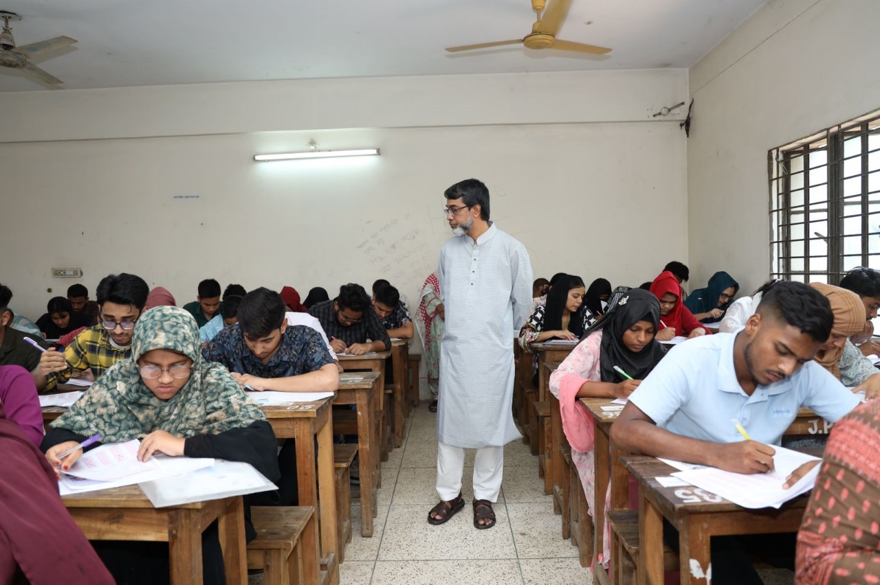 জিডিইউ-তে জিএসটি গুচ্ছভুক্ত বিশ্ববিদ্যালয়সমূহের এ ইউনিটের ভর্তি পরীক্ষা অনুষ্ঠিত