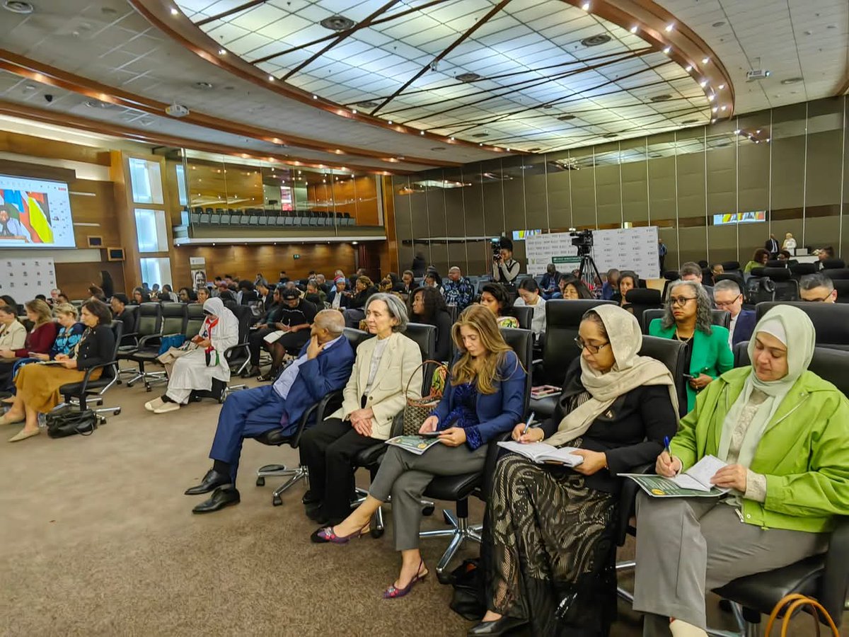 DIRCO_ZA's tweet photo. Today, DIRCO,  in partnership with the Gertrude Shope Women’s Mediation Network #GSWMN hosts Solidarity Conference on Women, Peace and Security – Voices of Women within a Global Environment of Escalating Conflict. https://t.co/anrCLEI9bY