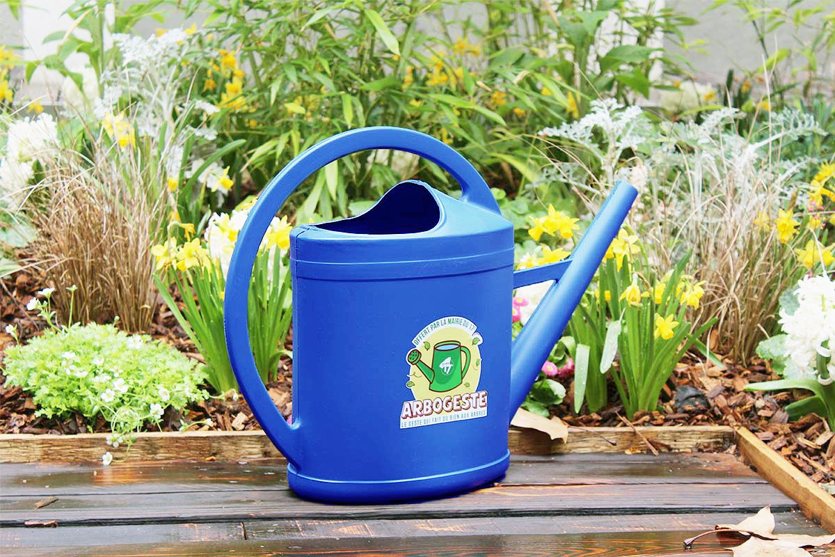 🌱In unserem zweiten Jubiläumspost zu fünf Jahre Gieß den Kiez wird’s französisch. Von Berlin nach Paris: Die Idee hinter Gieß den Kiez inspiriert auch das 17. Arrondissement – mit der neuen App Arbogeste!🌳
Erfahre mehr unter:
👉 citylab-berlin.org/de/blog/stadtb…