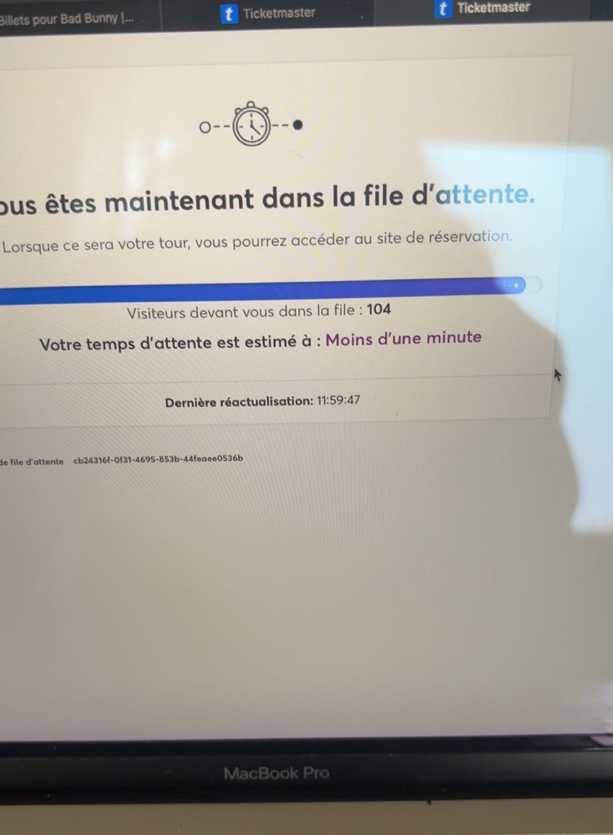 tchellaa20's tweet photo. Comment ça j’étais 104eme à 11h59 et j’ai pas pu avoir de places @Ticketmaster ????
#badbunnytour #badbunny #DebiTirarMasFotosWorldTour https://t.co/0T6njGLaZF