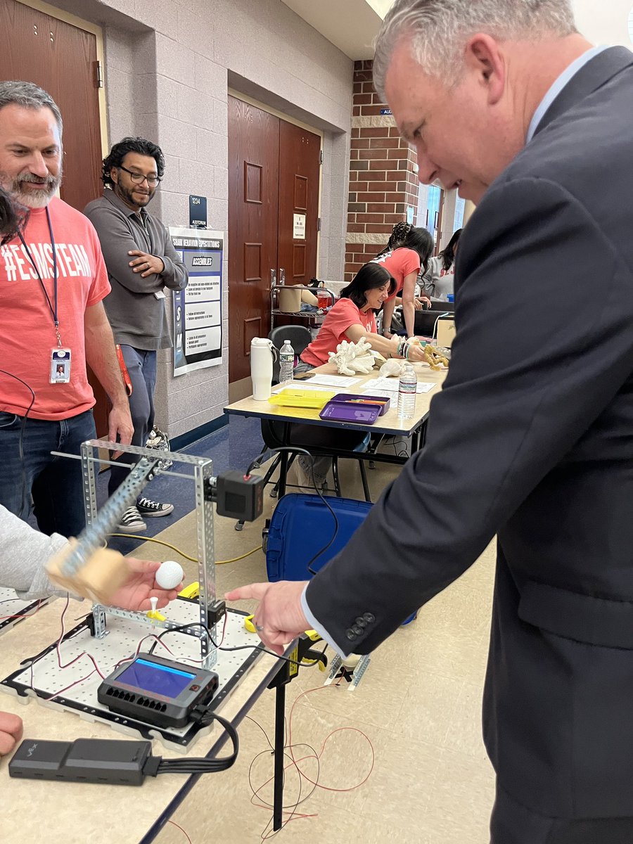 Jessica Mintz, PhD (@drjmintz) on Twitter photo Ss & Teachers <a href="/ESMSharks/">ESM Jr.-Sr. HS</a> set up some amazing stations at this years STEAM Fair <a href="/esm_csd/">Eastport-South Manor Central School District</a> A big thanks to our Research, Engineering & Marine Teams! #esmsharks Ss & Teachers <a href="/ESMSharks/">ESM Jr.-Sr. HS</a> set up some amazing stations at this years STEAM Fair <a href="/esm_csd/">Eastport-South Manor Central School District</a> A big thanks to our Research, Engineering & Marine Teams! #esmsharks