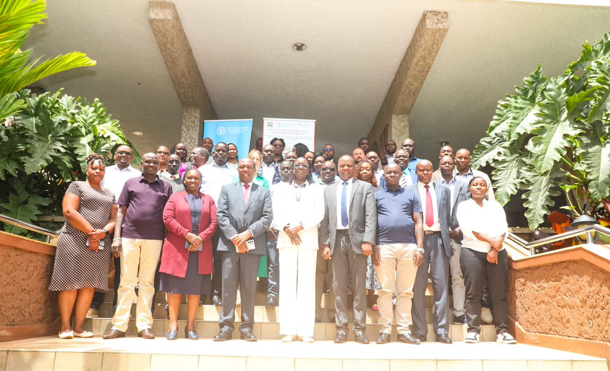FAO in Kenya (@faokenya) on Twitter photo AFR 100-African Forest Landscape Restoration Initiative, held its 1st Project Advisory Committee Meeting. The 4 yrs 💰 5.1 milliom project is funded by
<a href="/giz_gmbh/">GIZ</a>
will be implemented in Elgeyo Marakwet & Baringo.
<a href="/NyabenyiT/">Nyabenyi Tito Tipo</a>& <a href="/GMugambi_CBS/">Gitonga Mugambi, CBS</a>
reiterated their support. #AFR100 AFR 100-African Forest Landscape Restoration Initiative, held its 1st Project Advisory Committee Meeting. The 4 yrs 💰 5.1 milliom project is funded by
<a href="/giz_gmbh/">GIZ</a>
will be implemented in Elgeyo Marakwet & Baringo.
<a href="/NyabenyiT/">Nyabenyi Tito Tipo</a>& <a href="/GMugambi_CBS/">Gitonga Mugambi, CBS</a>
reiterated their support. #AFR100