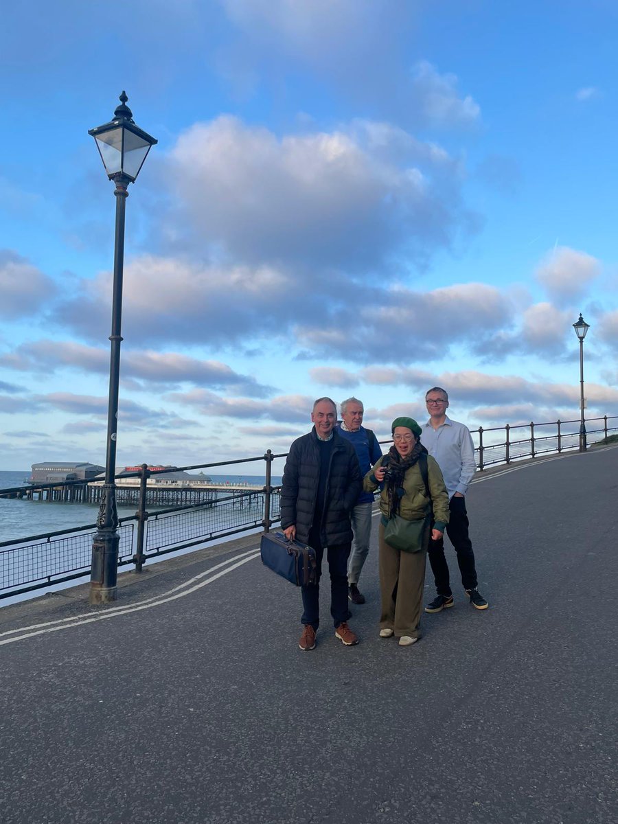 Stopped at Cromer for tea