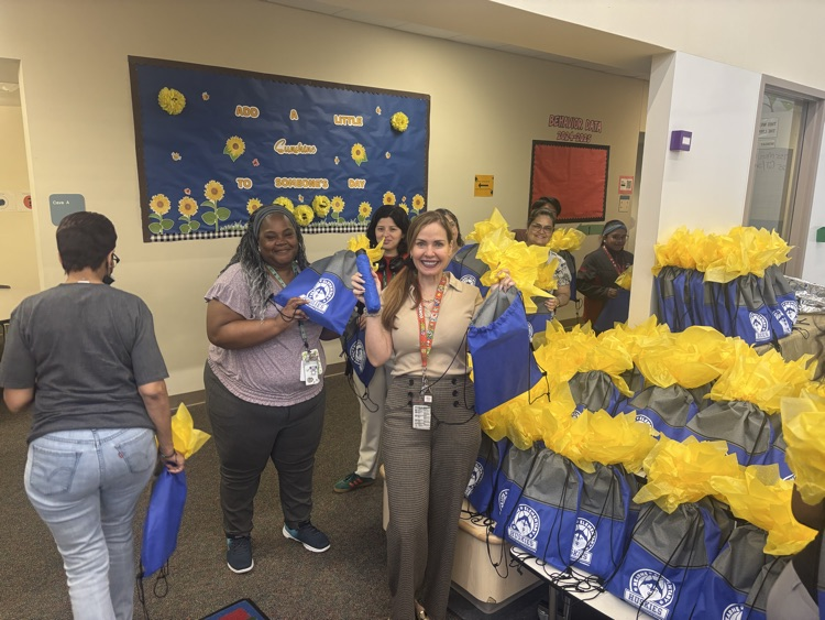 It’s Friday, and we’ve loved celebrating our amazing teachers with surprises, raffles, lunches, and goodies! Teaching is a labor of love, and being shown love in return is the best reward—thanks to everyone, from students to admin to the district (hello, umbrellas!).