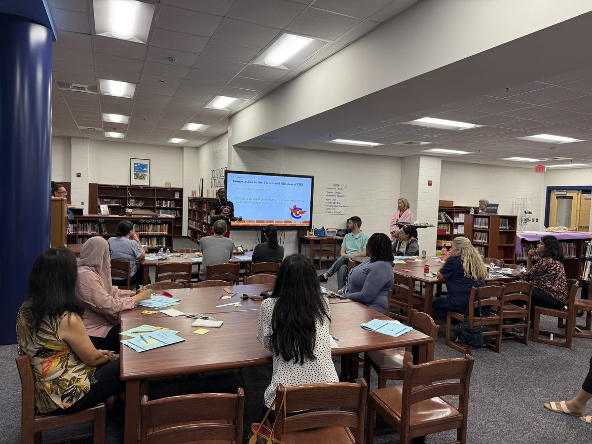 mom24children's tweet photo. Wrapped up our 1st parent academy at Cardinal Ridge with a great session of amazing CRE parents and staff last night. #learningandgrowingtogether @CardinalRidgeES @LCPSOfficial @Dr_M_Adejumo @LoudounSupe https://t.co/H9OFeS0y1X