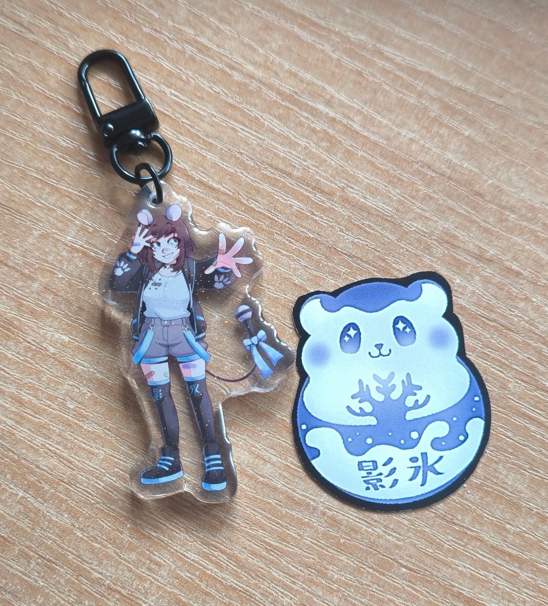 Me acaba de llegar esta cosica de mi hamster fav 🥰 <a href="/Kagekori_chan/">カゲコオリーちゃん~ 🐹❄️</a> #kagekeychain