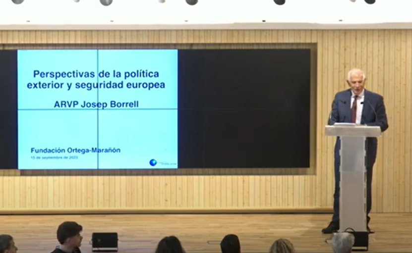 #TalDiaComoHoy en 1883 nació en Madrid el filósofo y ensayista español José Ortega y Gasset. 

En el #DiaDeEuropa , cabe recordar sus reflexiones en torno a la construcción de un proyecto europeo, no sólo basado en la economía y la política, sino también en la cultura y la