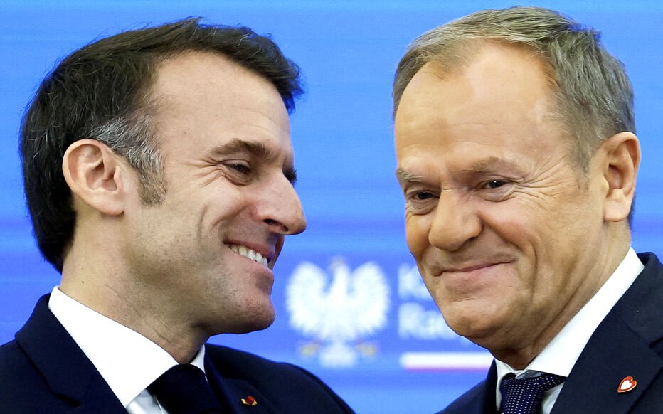 Incroyable ! ⤵️

Tout a été caché aux Français ! 
On vient d’apprendre par le 1er ministre polonais #Tusk que le « traité d’amitié entre la France et la Pologne » signé ce jour à Nancy par #Macron comprend une clause de « partage de la dissuasion nucléaire française avec la