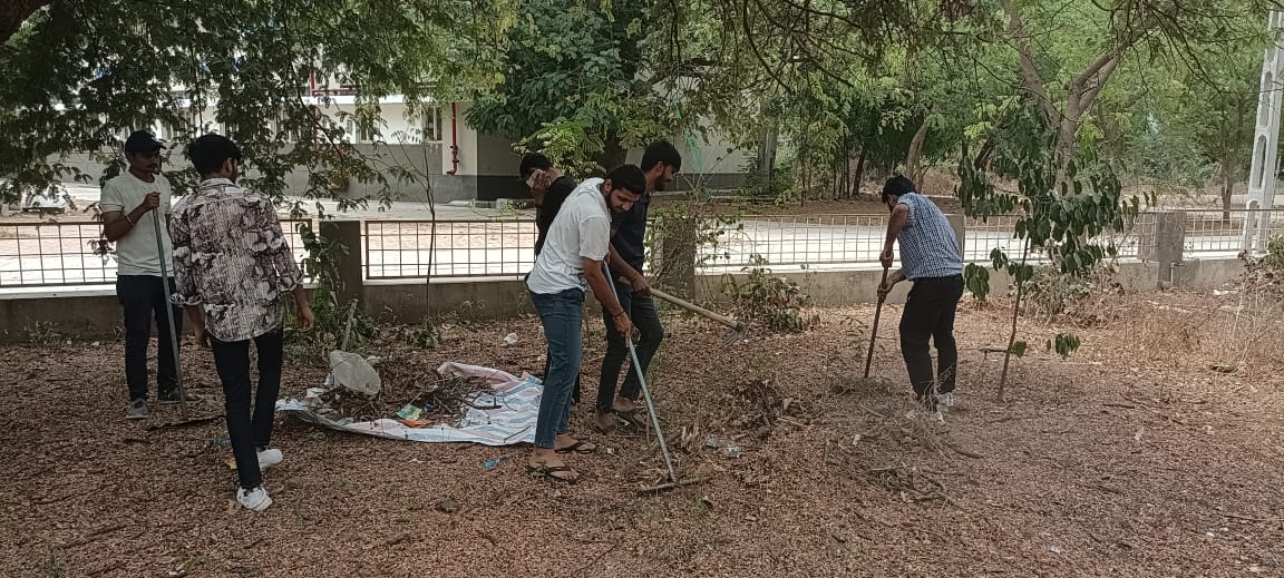 DKV ARTS AND SCIENCE COLLEGE JAMNAGAR tweet media