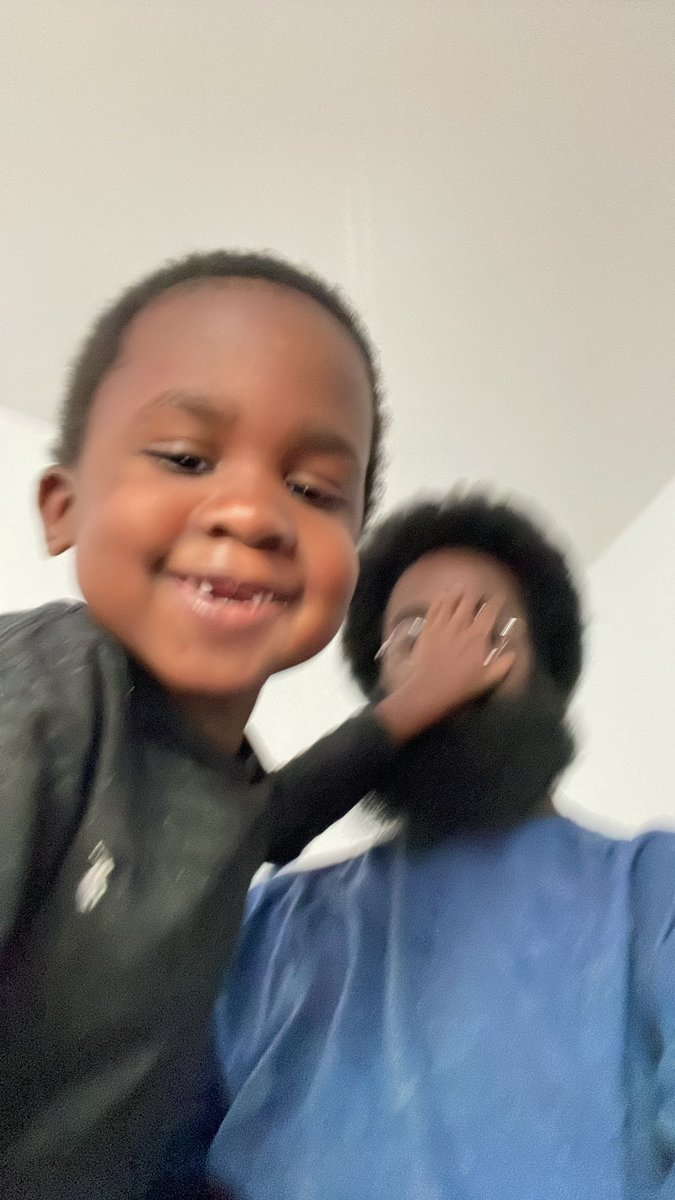 DjNikJefe's tweet photo. Happy birthday to my son Tae Tae love you big dawg you’re 6 Now it’s lit!!!!!! #HappyBirthday https://t.co/MjbuCn0xqT