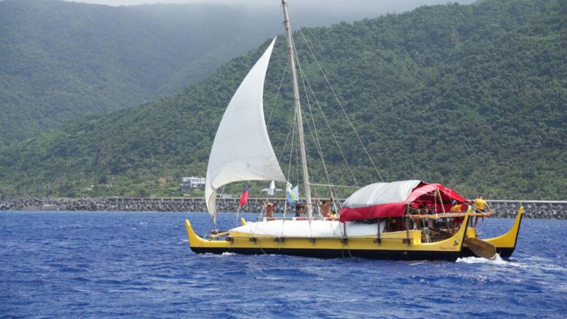 The Alingano Maisu, a Palauan sailing vessel, arrives from the ally May 8 at #Taiwan’s #OrchidIsland after traveling over 2,100 kilometers using celestial navigation techniques. The crew will continue onwards to the eastern county of #Taitung May 10. (Courtesy of TC Government)