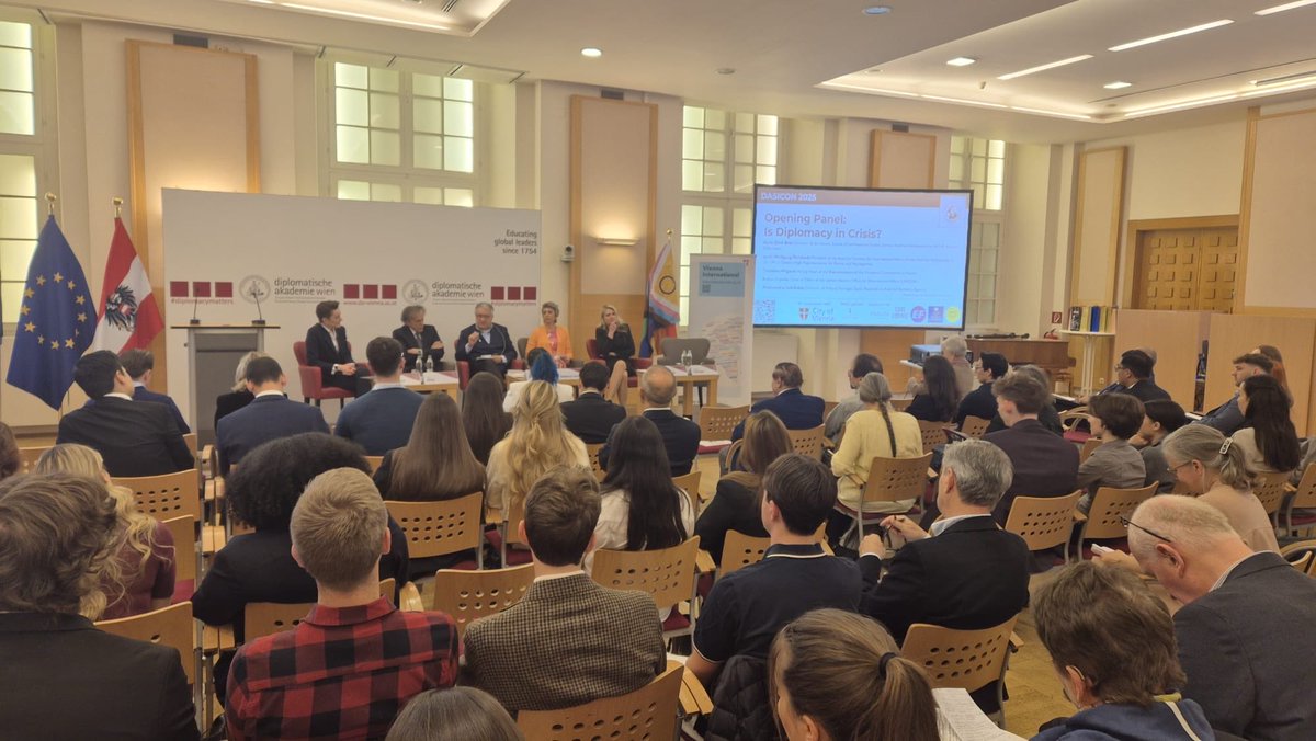 Ambassador Emil Brix (@amb_emilbrix) on Twitter photo Opening of our student‘s conference „Can Diplomacy Safe the World?“ Austrian Foreign Minister <a href="/BMeinl/">Beate Meinl-Reisinger</a> strongly advocating IR education and an active foreign policy for a fair and stabile global order. I could‘nt agree more! <a href="/DA_vienna/">Diplomatische Akademie Wien</a> Opening of our student‘s conference „Can Diplomacy Safe the World?“ Austrian Foreign Minister <a href="/BMeinl/">Beate Meinl-Reisinger</a> strongly advocating IR education and an active foreign policy for a fair and stabile global order. I could‘nt agree more! <a href="/DA_vienna/">Diplomatische Akademie Wien</a>