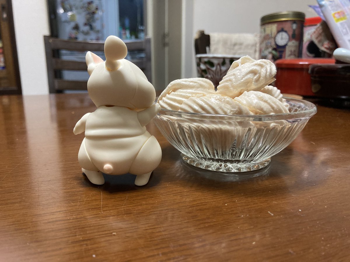 メレンゲと、そっくりな誰か
#COCORIANG #Chico