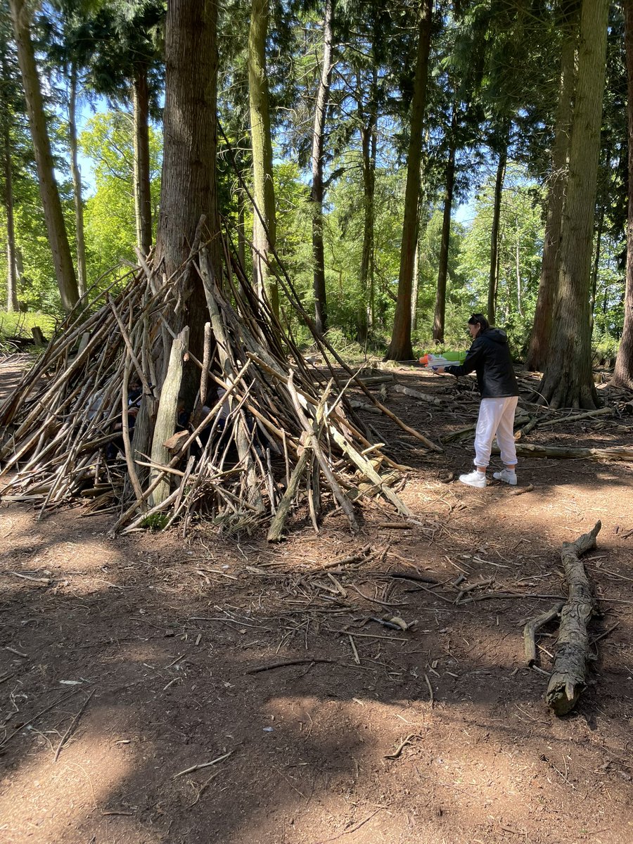 Den building got competitive!