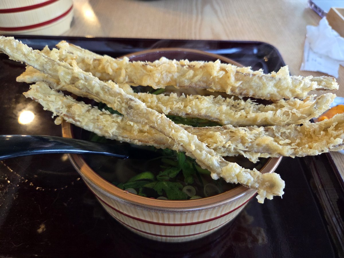 goldrose9090's tweet photo. 🌸"💗 Worth the Wait: A Comforting Bowl at Heuksong"🌼🌿
😊#Heuksong #BusanFood #UdonLovers #KoreanUdon #GijangSeaweedUdon #Futomaki #MotherDaughterDate #WarmMeal #KFoodAdventure #BusanEats
🔗https://t.co/gHIt9J7RDN https://t.co/KAzWABL82s