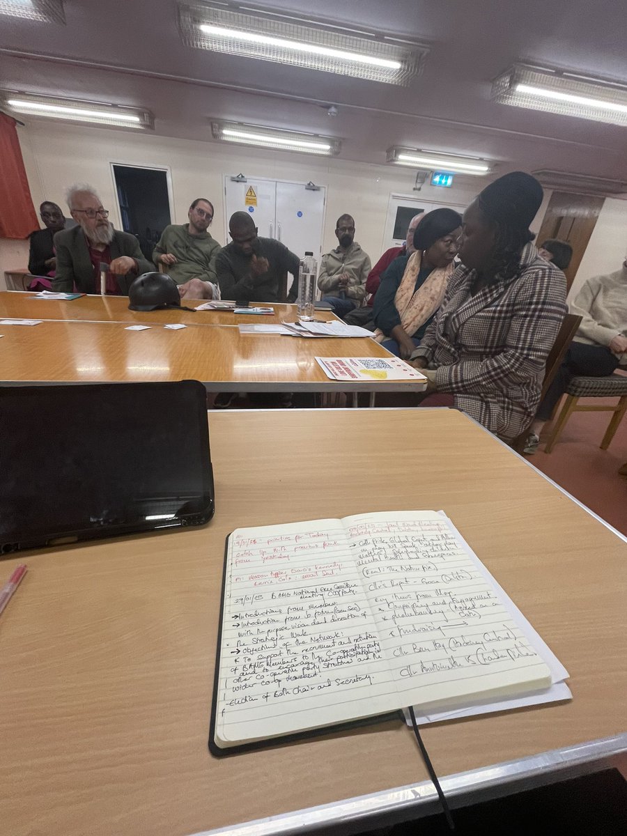 Chaired a really productive Joint Ward meeting last eve W/ <a href="/LabourDalston/">Dalston Labour</a> <a href="/LabLondonFields/">🌹London Fields Labour Hackney 🌹</a> <a href="/HackCentralLab/">HackneyCentralLabour</a> . Alot of engagement on important local issues and key focus on strengthening campaigning involvement in the community.  Many thanks to all members who joined. 🌹