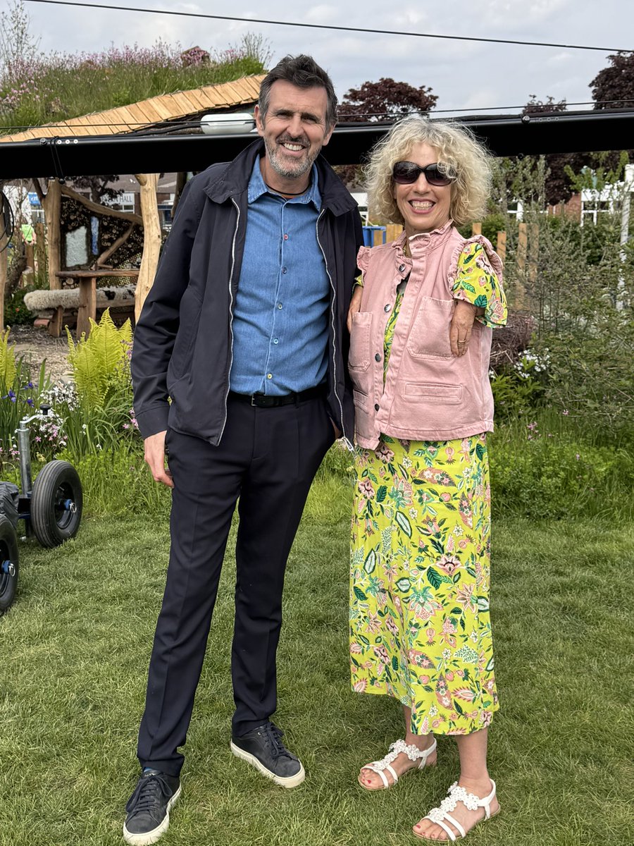 Sue Kent (@suekentathome) on Twitter photo Garden Show Season has arrived !Adam and I explore @RHS Malvern in all its floral fabulousness on <a href="/GWandShows/">BBC Gardeners World</a> Gardeners world tonight BBC 2 at 8 pm on BBC 2 Wales at 8:30 pm #gardenersworld #rhsmalvern #FlowersOnFriday Garden Show Season has arrived !Adam and I explore @RHS Malvern in all its floral fabulousness on <a href="/GWandShows/">BBC Gardeners World</a> Gardeners world tonight BBC 2 at 8 pm on BBC 2 Wales at 8:30 pm #gardenersworld #rhsmalvern #FlowersOnFriday