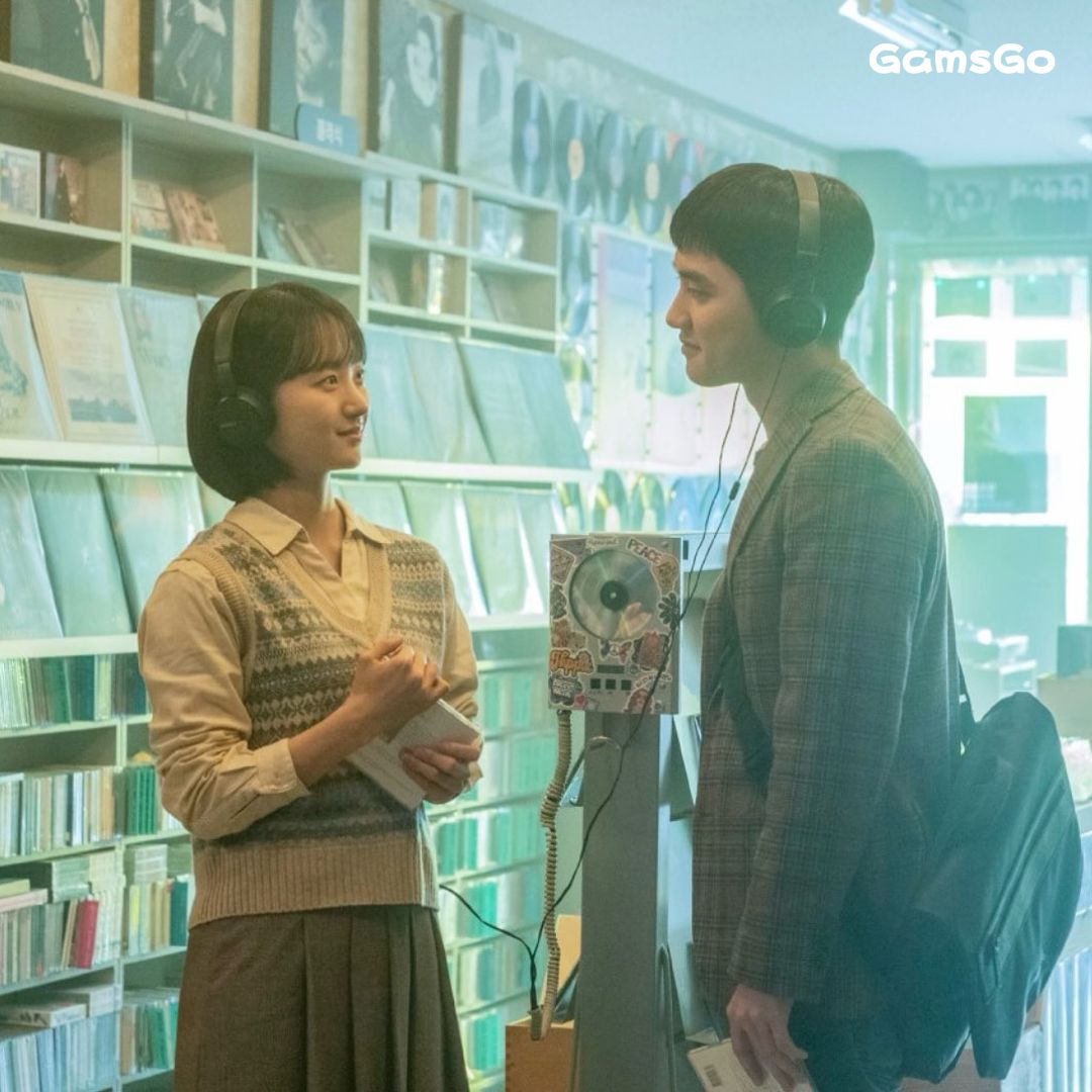GamsGoSupport's tweet photo. 🎬 《말할 수 없는 비밀》 
📅 5월 14일 넷플릭스에서 공개!
시간을 초월한 첫사랑의 기억, 피아노 선율에 담긴 비밀! 🎹💫
도경수, 원진아, 신예은이 펼치는 감성 로맨스 무비! 
【사진 출처: Netflix】
#말할수없는비밀 #넷플릭스 #겜��고 #gamsgo https://t.co/p82zYkX3G0