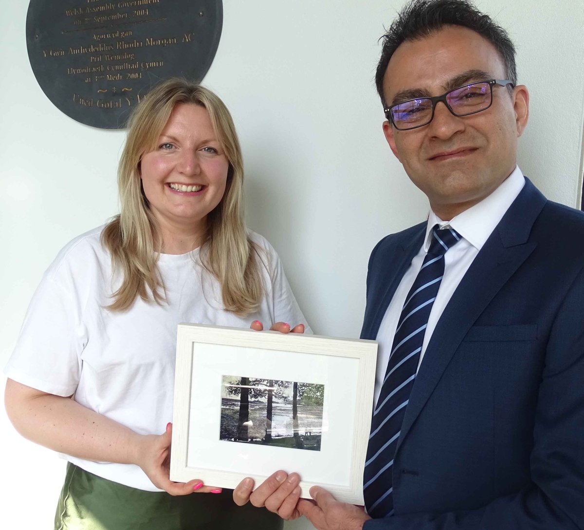 Swansea Bay NHS (@swanseabaynhs) on Twitter photo A mumās ācrazyā idea after a second cancer diagnosis has led to her undergoing a surgical procedure believed to be a worldwide first. sbuhb.nhs.wales/news/swansea-b⦠A mumās ācrazyā idea after a second cancer diagnosis has led to her undergoing a surgical procedure believed to be a worldwide first. sbuhb.nhs.wales/news/swansea-bā¦