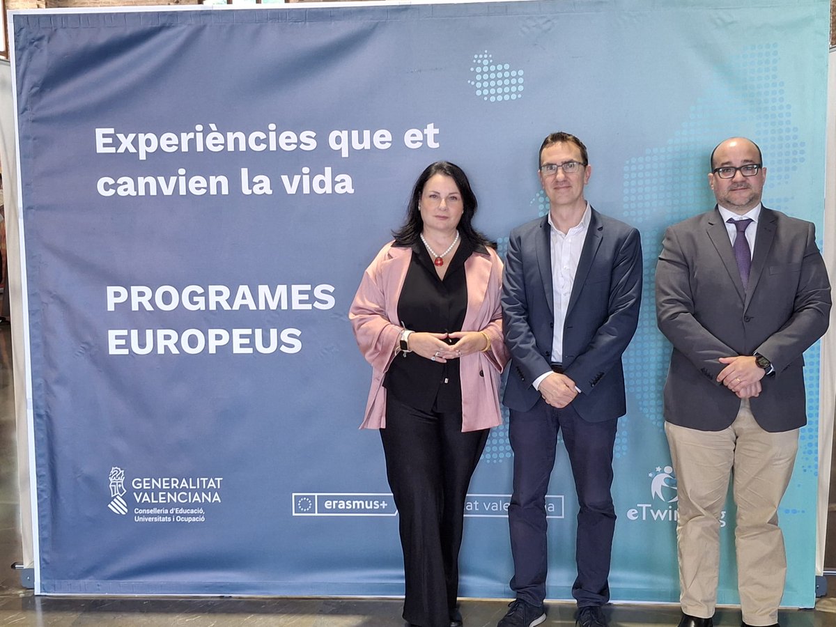 El DG de Ordenación Educativa y Política Lingüística inaugura el I Encuentro para la Internacionalización Educativa "Crear Europa"

Asisten Raquel Aguado, DG de representación ante la UE y CCAA de GVA, y Juan González Mellizo, jefe de comunicación de la Comisión Europea en España