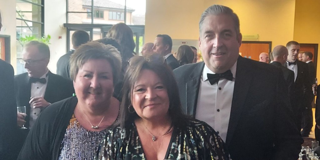 Last night, Jan Crabb, Jakki Lovewell, and Paul Brammer attended the CATCH Annual Dinner, representing AEA as silver sponsors.

It was a fantastic evening celebrating CATCH’s achievements and the power of collaboration 👏 

#Celebration #Apprenticeships #Collaboration