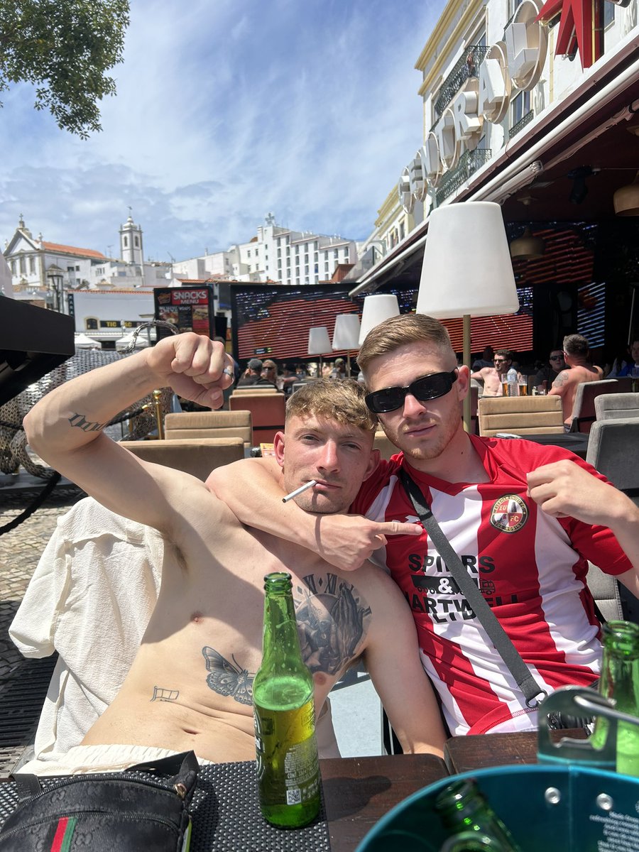 In a spliff <a href="/MalvernTown1946/">Malvern Town FC</a> <a href="/AaronHeap10/">Aaron Heap</a> <a href="/LeviSteele12/">Levi Steele</a>