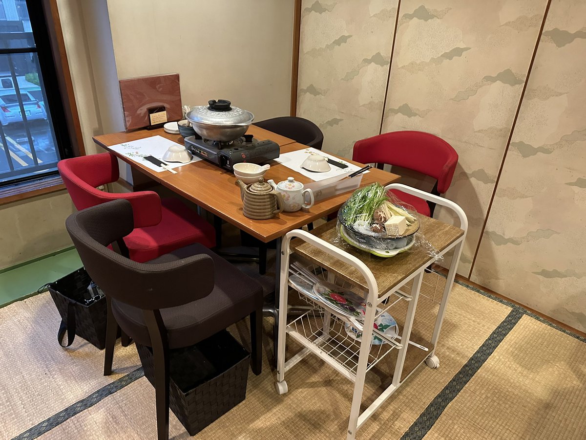 kit0918's tweet photo. 多牛でしゃぶしゃぶ食べに行ってきた！
中々美味しかった
また来たいし、焼肉の方にも行ってみたい https://t.co/TIKhxByqVM