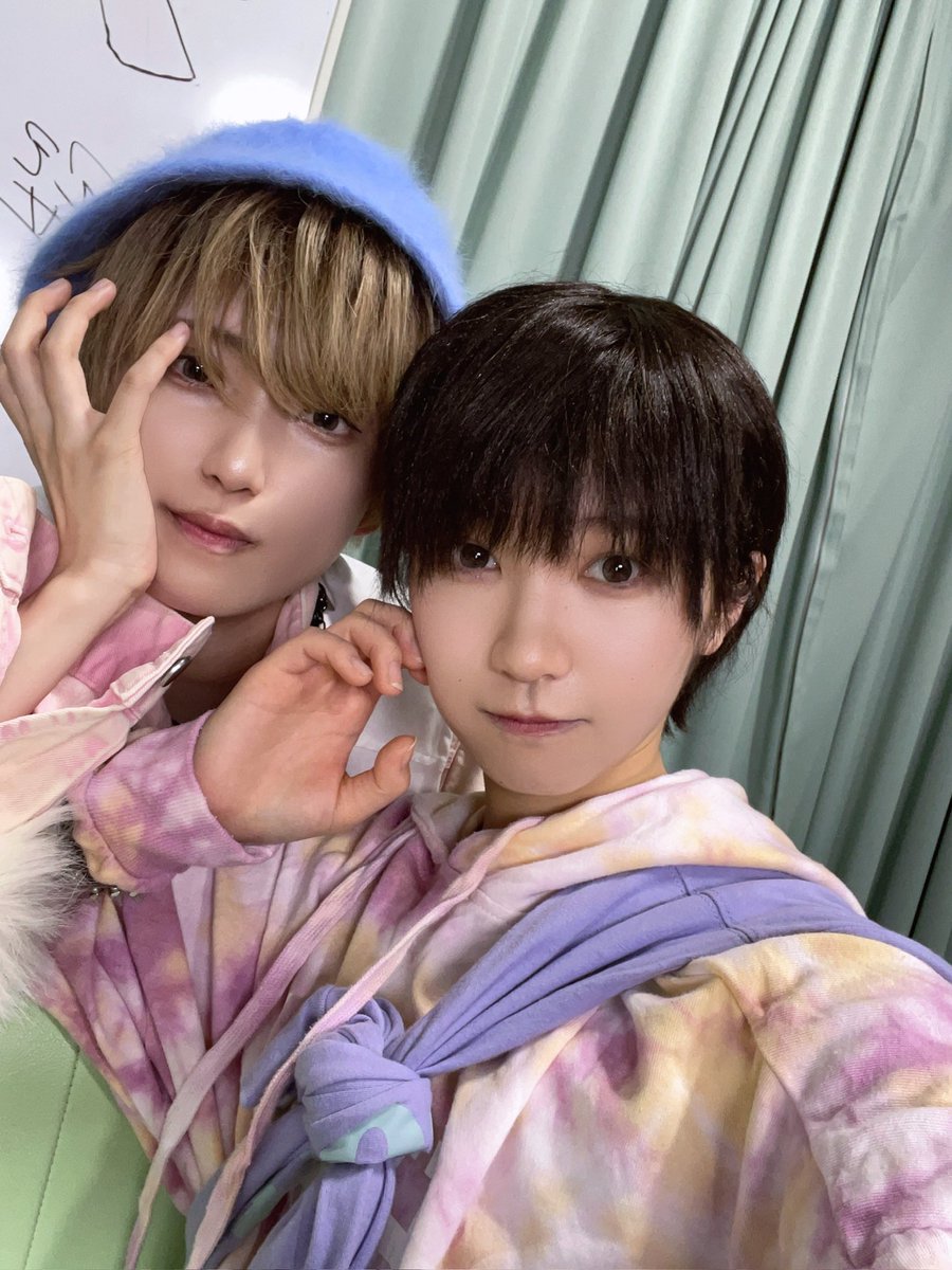 dB_ginga's tweet photo. ダサい服選手権👔🩳
俺は響玖が持ってきたダサ服を着ました https://t.co/f6I5WJPkMs