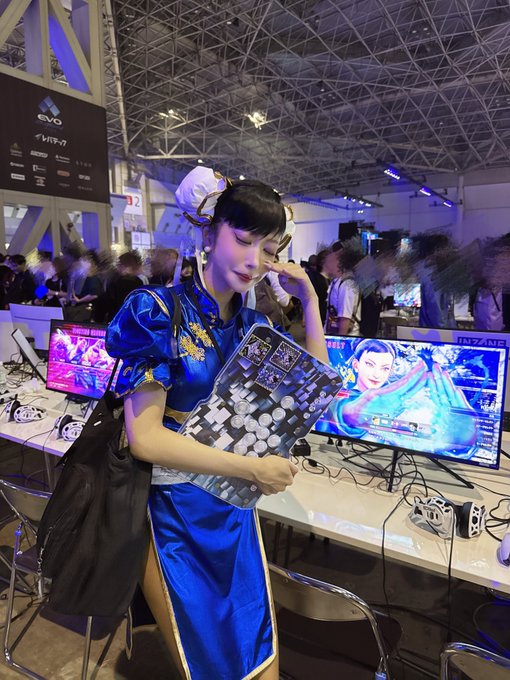 Twitterのコスプレ画像19