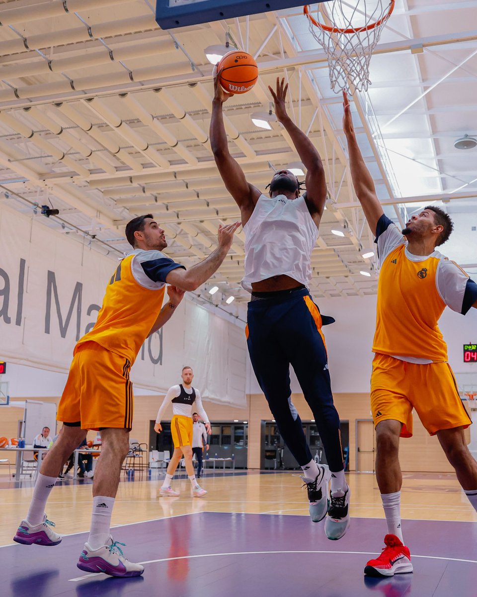 🆙🆙
🔜 <a href="/CBBreogan/">Río Breogán</a>