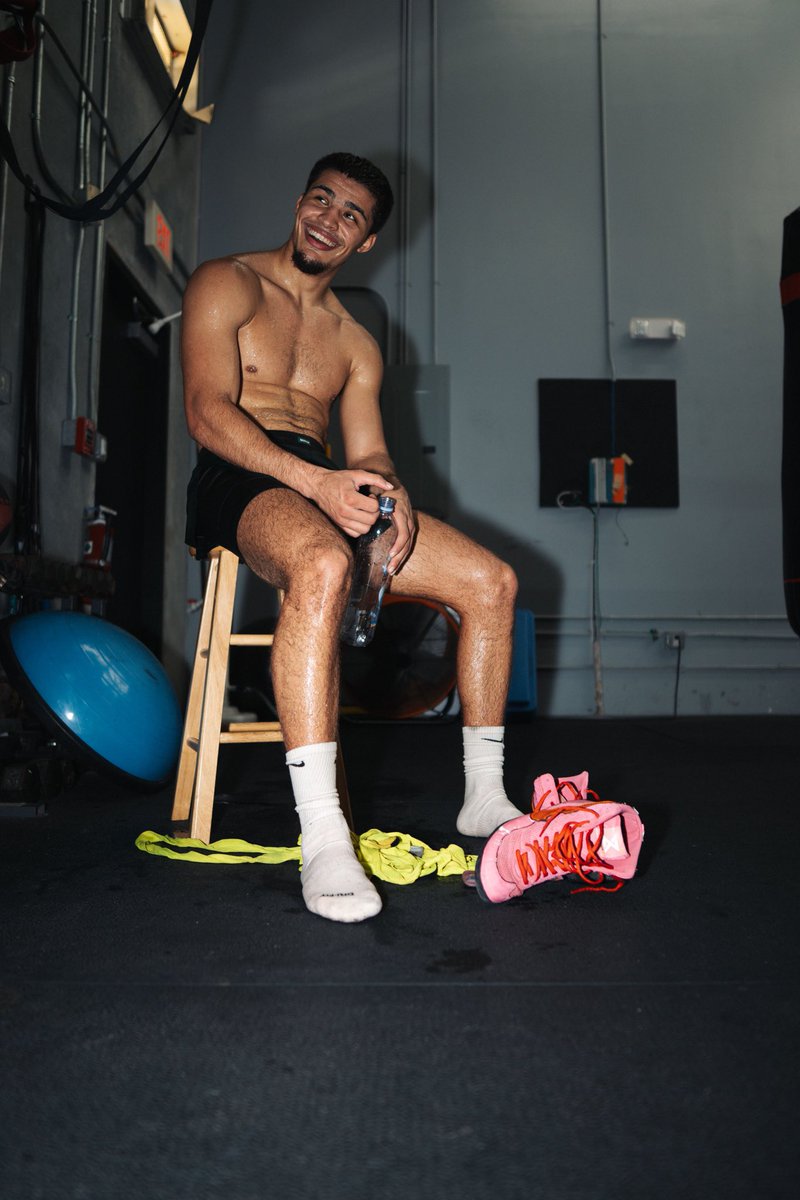 La próxima vez que me veas en el ring será convirtiéndome en campeón mundial.  🇵🇷🔥

#críaboricua
#watchmerise
#TeamXander 
#YoungKing