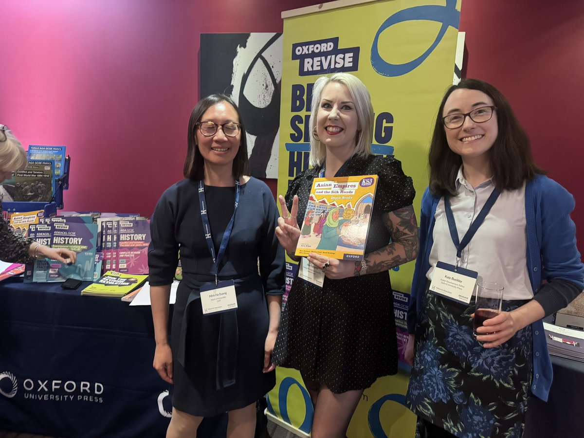 LambHeartTea (she/her) (@lamb_heart_tea) on Twitter photo Excited to have my mits on this VERY excellent new textbook, Asian Kingdoms!
I was lucky to be given the chance to review it and it is 👏👏👏👏👏
Great to see the <a href="/OUPSecondary/">Oxford Secondary</a> team!
#haconf25 Excited to have my mits on this VERY excellent new textbook, Asian Kingdoms!
I was lucky to be given the chance to review it and it is 👏👏👏👏👏
Great to see the <a href="/OUPSecondary/">Oxford Secondary</a> team!
#haconf25