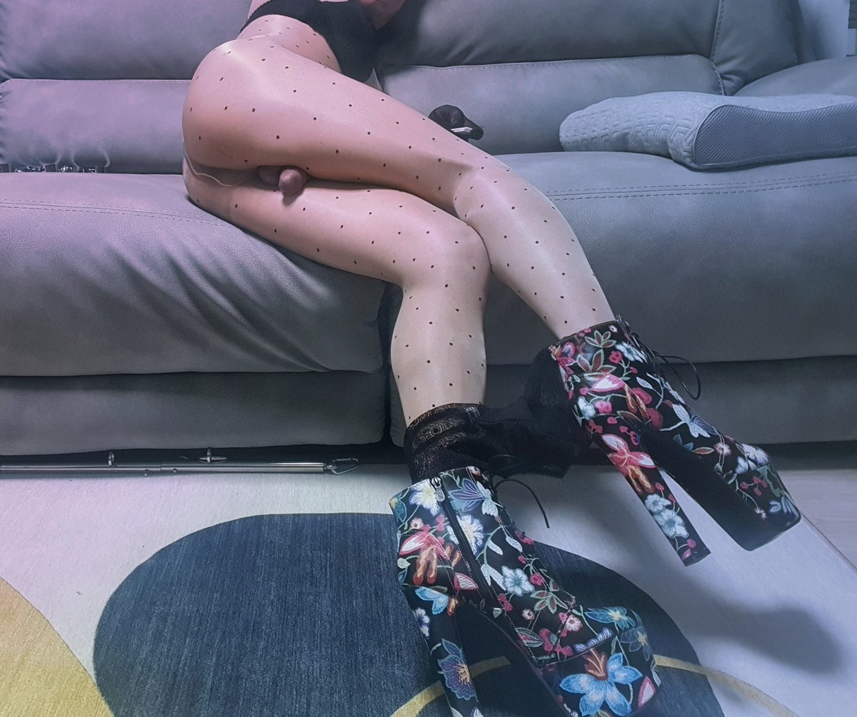 jeeseo... (@bori2345) on Twitter photo 