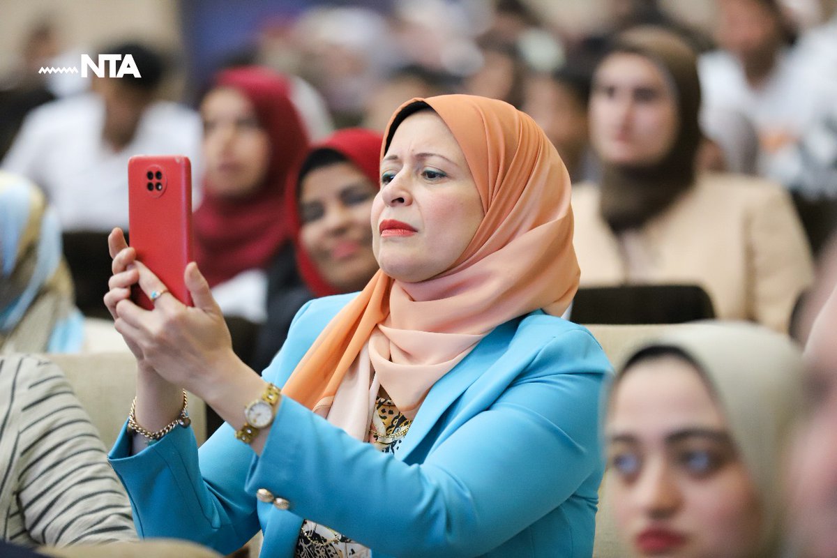 الأكاديمية الوطنية للتدريب تطلق مبادرة " أنا أيضًا مسئول"

في إطار حرص الأكاديمية الوطنية للتدريب على دعم وتمكين الشباب، وتزامنًا مع مشاركتها في فعاليات المؤتمر السنوي لجامعة بنها، أطلقت السيدة الدكتورة رشا راغب، المدير التنفيذي للأكاديمية، مبادرة "أنا أيضًا مسئول"، والتي تستهدف