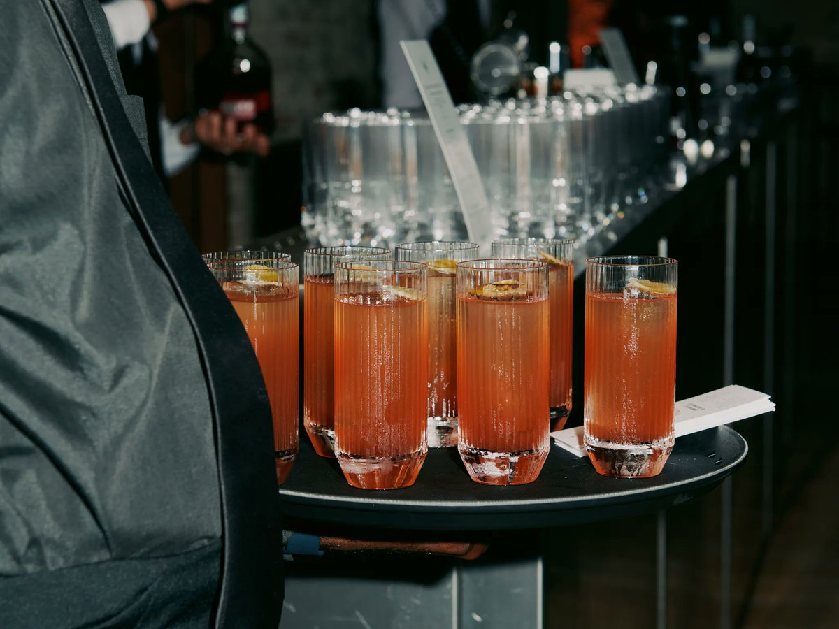 FS George V Paris (@fsgeorgevparis) on Twitter photo Throwback to an unforgettable moment at the 2025 Edition <a href="/labiennale/">labiennale</a>: guests discovered The Luminary No.3 – 2025 Edition.
A signature cocktail imagined by <a href="/thibault/">thibault</a>.mqn, Head Bartender at <a href="/fsgeorgevparis/">FS George V Paris</a> available at the George V bar until the 6th of June✨ Throwback to an unforgettable moment at the 2025 Edition <a href="/labiennale/">labiennale</a>: guests discovered The Luminary No.3 – 2025 Edition.
A signature cocktail imagined by <a href="/thibault/">thibault</a>.mqn, Head Bartender at <a href="/fsgeorgevparis/">FS George V Paris</a> available at the George V bar until the 6th of June✨