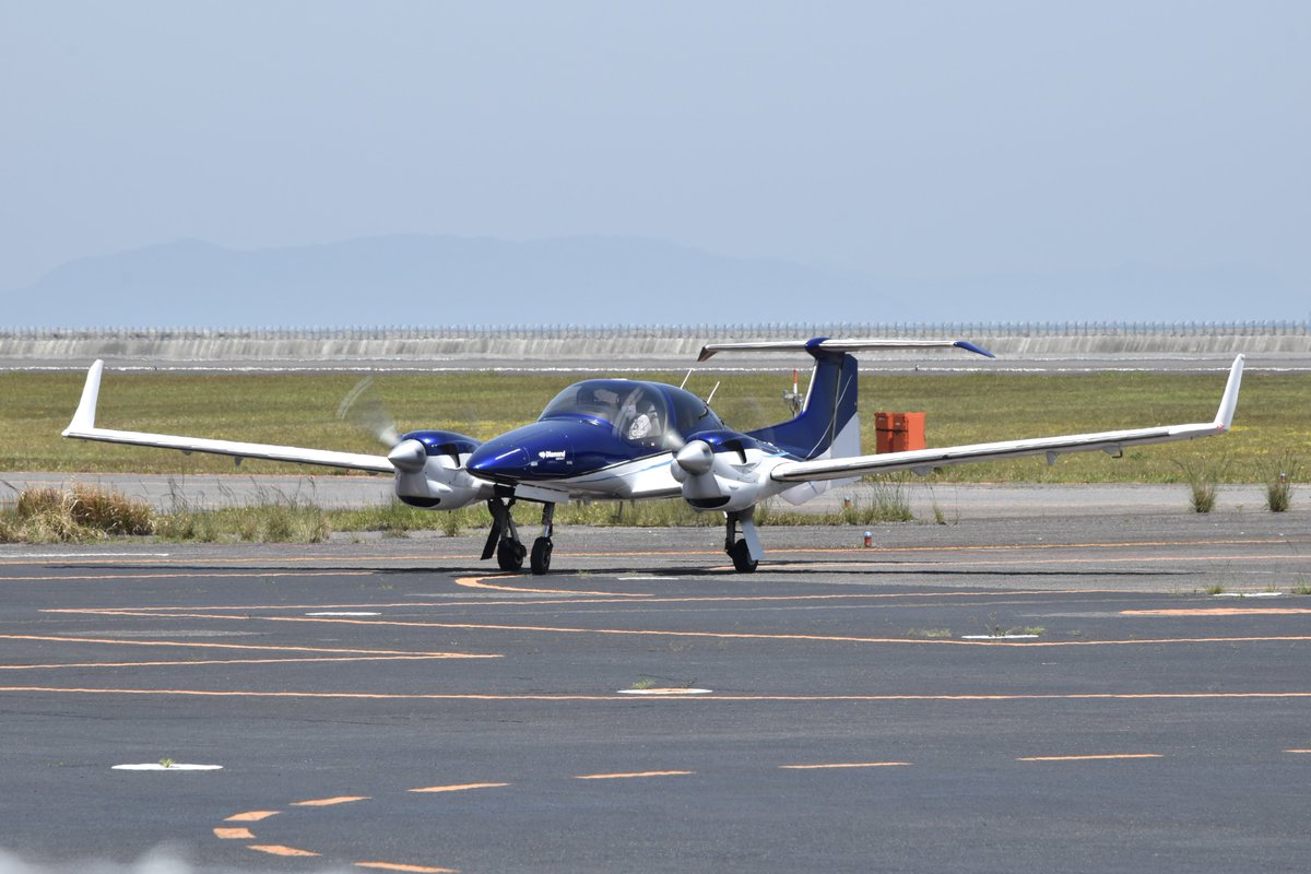 Dash828_'s tweet image. 2025/05/08 RJFO/OIT
本田航空
Diamond DA42 NG Twin Star
JA15HA

#大分空港 #本田航空 #DA42 #TwinStar #JA15HA